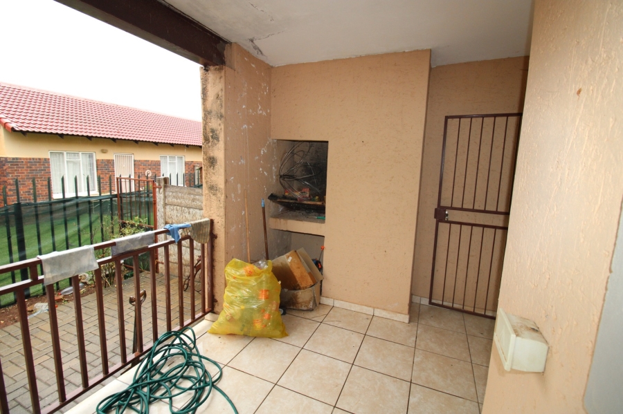 2 Bedroom Property for Sale in Pellissier Free State